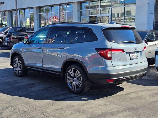 2022 Honda Pilot 2WD Sport