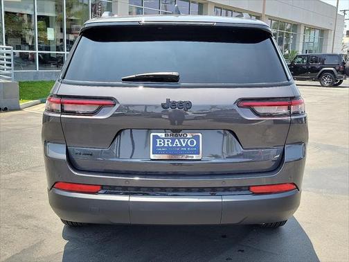 2025 Jeep Grand Cherokee L Altitude