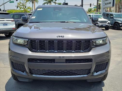 2025 Jeep Grand Cherokee L Altitude