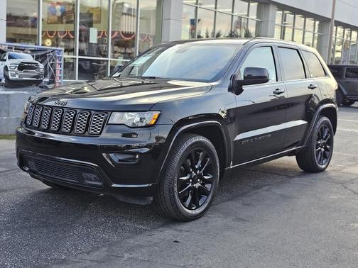 2020 Jeep Grand Cherokee Altitude