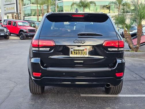 2020 Jeep Grand Cherokee Altitude