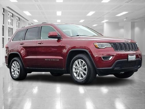 2021 Jeep Grand Cherokee Laredo
