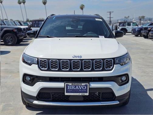 Bright White Clearcoat 2026 Jeep Compass Limited