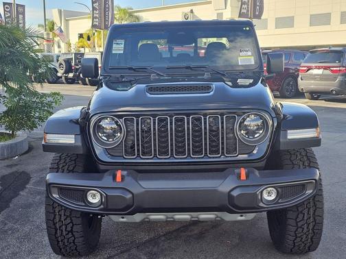 2026 Jeep Gladiator Mojave 4x4