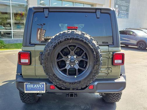 2025 Jeep Wrangler Willys