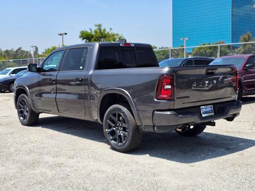 Granite Crystal Metallic Clearcoat 2026 RAM 1500 Laramie