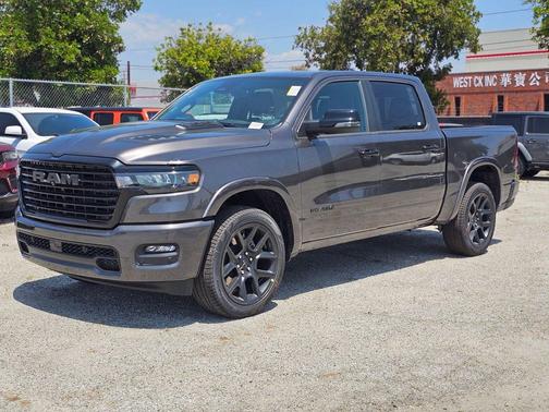 Granite Crystal Metallic Clearcoat 2026 RAM 1500 Laramie