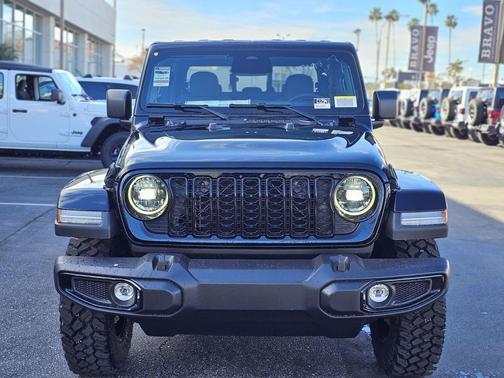 2026 Jeep Gladiator Willys 4x4