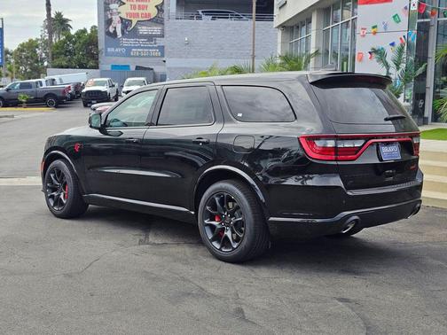 DB Black Clearcoat 2026 Dodge Durango SRT Hellcat Jailbreak AWD