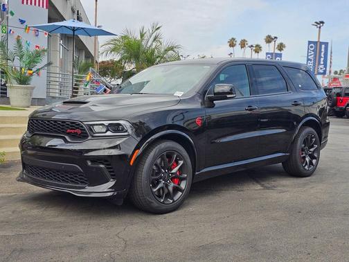DB Black Clearcoat 2026 Dodge Durango SRT Hellcat Jailbreak AWD