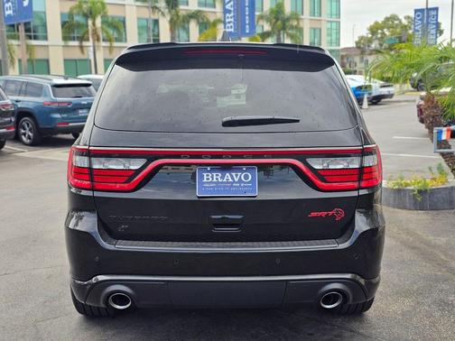 DB Black Clearcoat 2026 Dodge Durango SRT Hellcat Jailbreak AWD