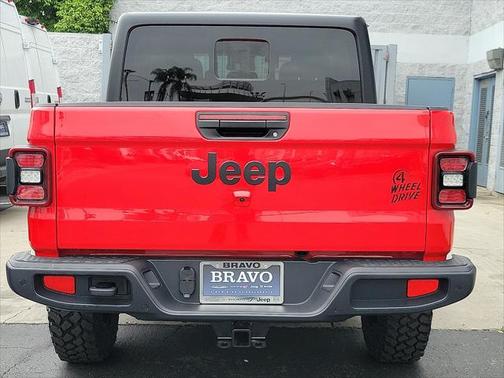 2025 Jeep Gladiator Willys