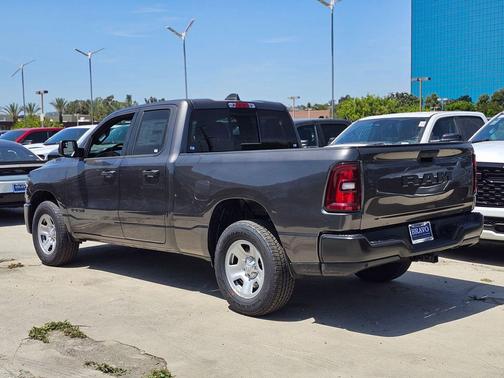 Granite Crystal Metallic Clearcoat 2026 RAM 1500 Tradesman