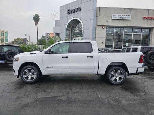 2026 RAM 1500 Express