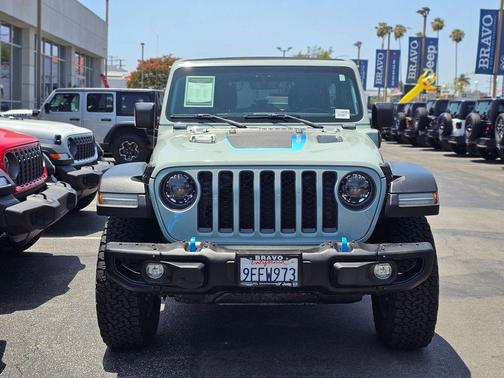 Earl Clearcoat 2023 Jeep Wrangler 4xe Rubicon