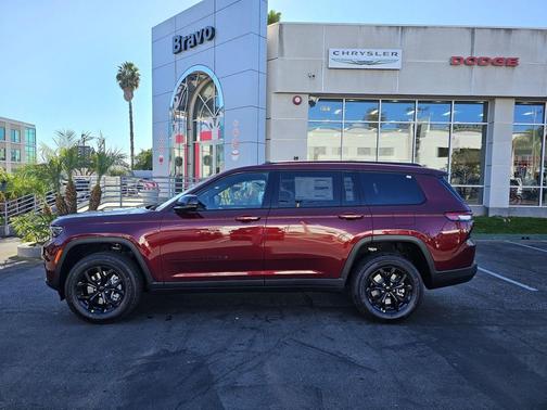2025 Jeep Grand Cherokee L Altitude