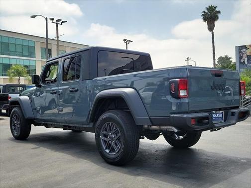 2025 Jeep Gladiator Sport S