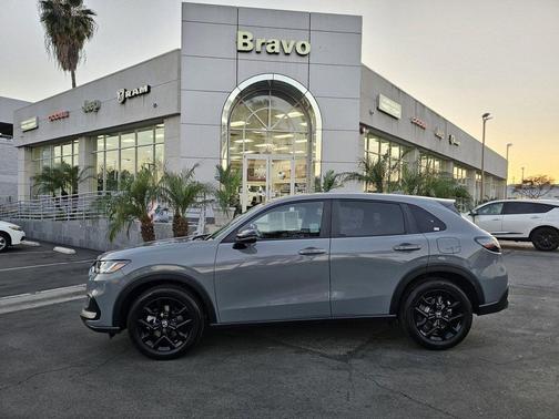 2025 Honda HR-V 2WD Sport