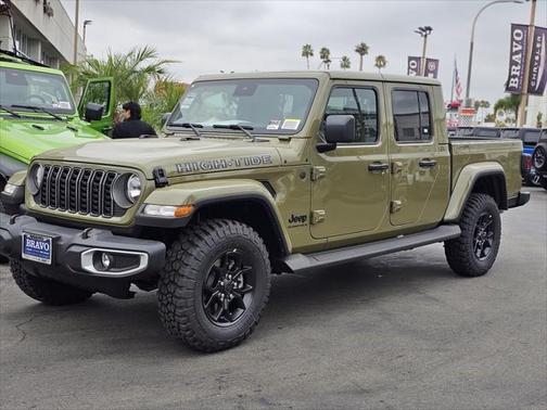 2025 Jeep Gladiator High Tide