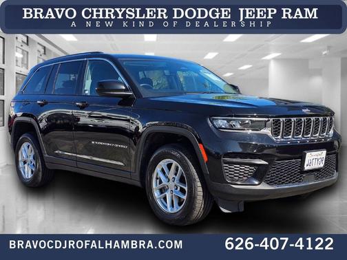 2023 Jeep Grand Cherokee Laredo