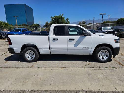 Bright White Clearcoat 2026 RAM 1500 Tradesman