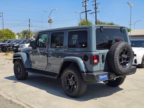 Anvil Clearcoat 2026 Jeep Wrangler Sport