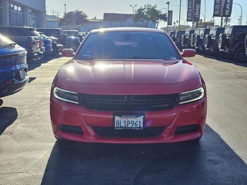 2019 Dodge Charger SXT