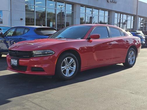 2019 Dodge Charger SXT