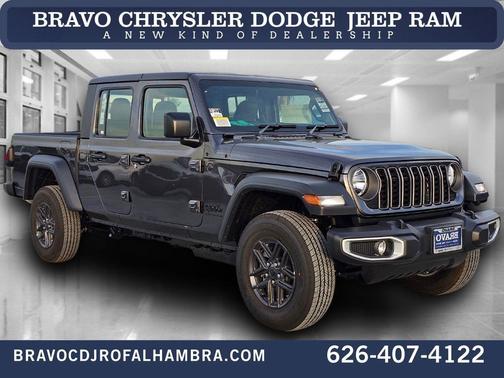 2026 Jeep Gladiator Sport