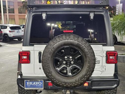 2020 Jeep Wrangler Unlimited Willys 4X4