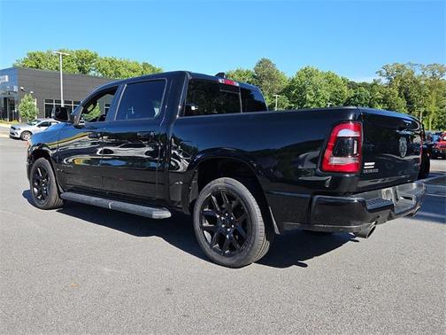 2023 RAM 1500 Laramie Crew Cab 4x4 57' Box
