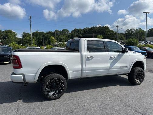 2020 RAM 1500 Laramie Longhorn Crew Cab 4x4 64' Box