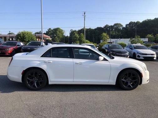2023 Chrysler 300 300S