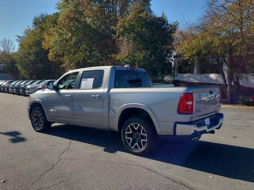 2025 RAM 1500 Laramie Crew Cab 4x4 57' Box