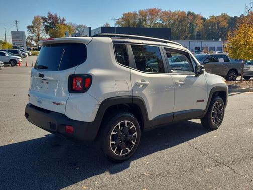 2023 Jeep Renegade Trailhawk 4x4