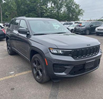 2023 Jeep Grand Cherokee Altitude X 4x4