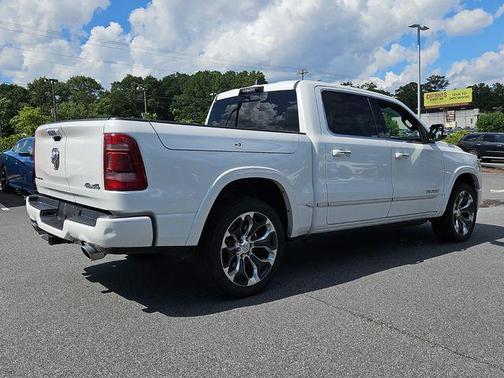 2021 RAM 1500 Limited Crew Cab 4x4 57' Box
