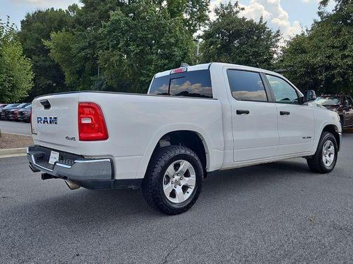 2025 RAM 1500 Big Horn Crew Cab 4x4 57' Box