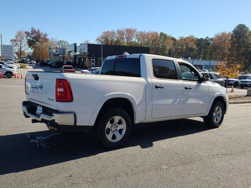 2025 RAM 1500 Big Horn Crew Cab 4x4 57' Box