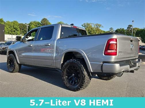 2019 RAM 1500 Laramie Crew Cab 4x4 57' Box