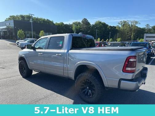 2019 RAM 1500 Laramie Crew Cab 4x4 57' Box