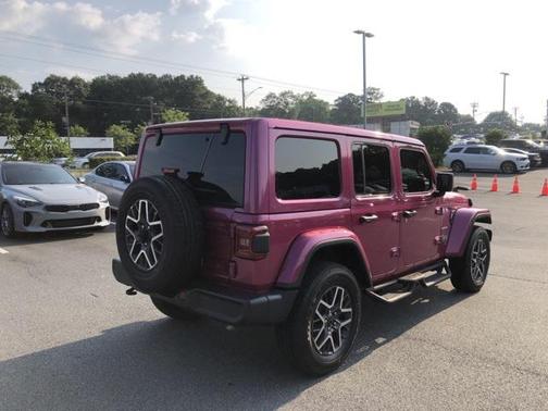 2024 Jeep Wrangler 4-Door Sahara 4x4