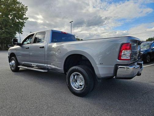 2024 RAM 3500 Big Horn Crew Cab 4x4 8 Box