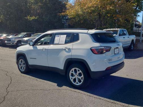 2024 Jeep Compass Latitude 4x4