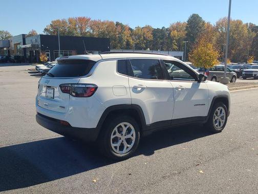 2024 Jeep Compass Latitude 4x4