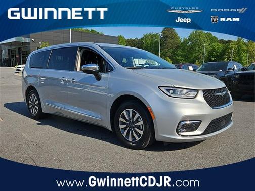 2023 Chrysler Pacifica Hybrid Limited