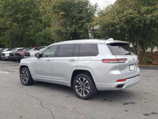 2021 Jeep Grand Cherokee L Overland 4x2