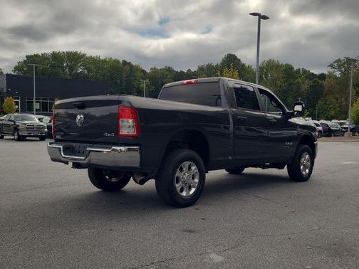 2024 RAM 2500 Big Horn Crew Cab 4x4 64' Box