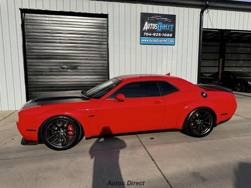 2022 Dodge Challenger R/T Scat Pack Widebody