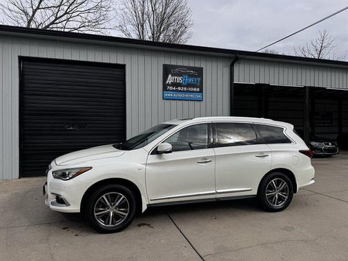 2016 INFINITI QX60 Base